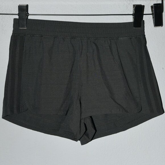 Adidas  WOMEN  PACER 3S WVN  SHORTS  TRAINING ENTRENAMIENTO - Picture 1 of 7